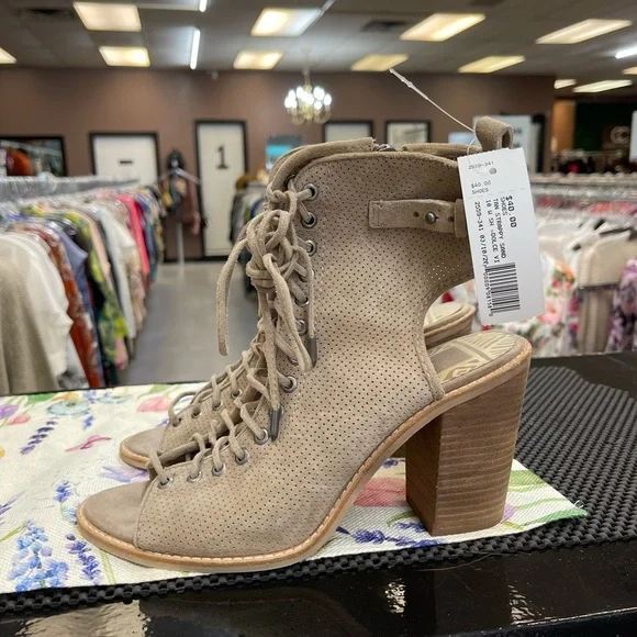 Dolce Vita Taupe Lace-Up Open-Toe Block Heel Sandals - Picture 2 of 6